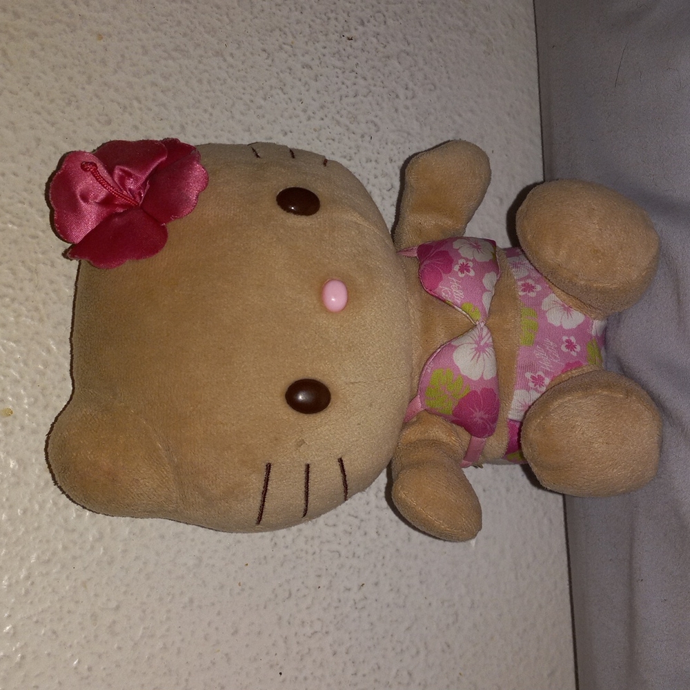Hello Kitty Hawaiian Plush